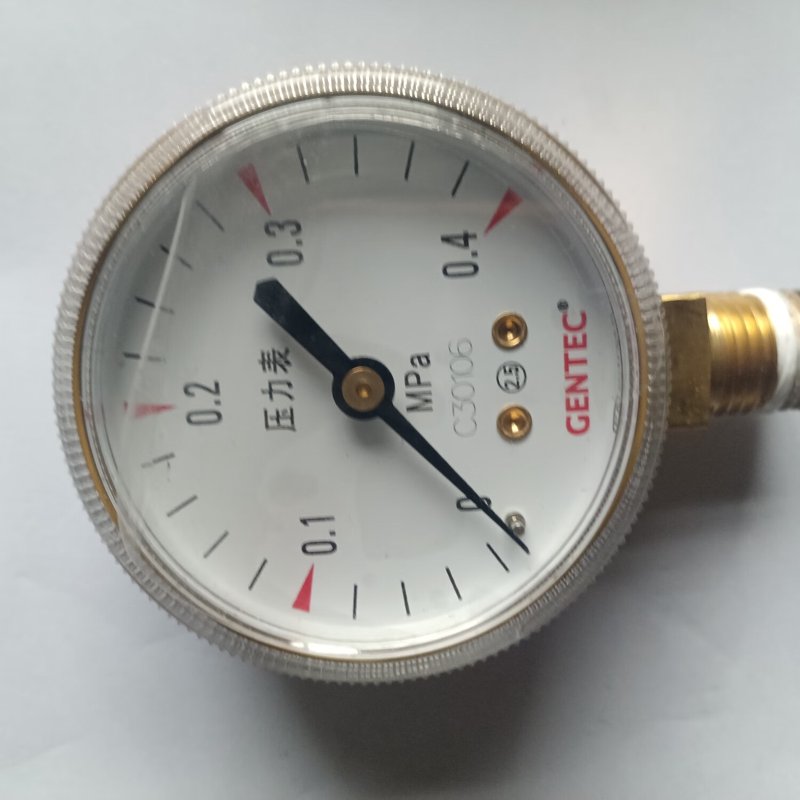 液位计：精确测量，工业安全的守护者